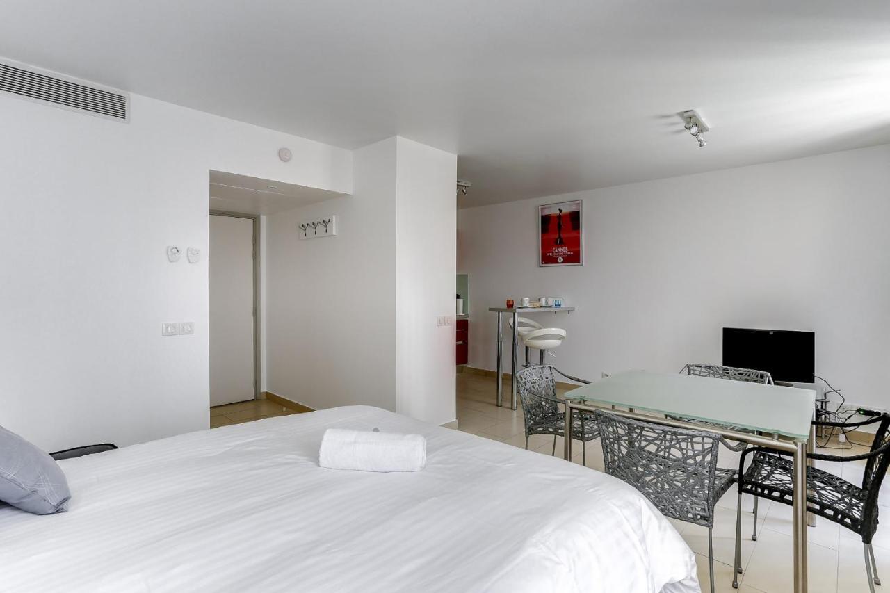 Immogroom - 8 Min From The Palais - Ac - Quai St Pierre 戛纳 外观 照片